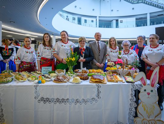 „W bukszpanowej ozdobie” - wokół wielkanocnego stołu [FOTORELACJA]