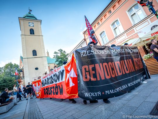 83. rocznica Krwawej Niedzieli. Milczący Marsz Pamięci w Rzeszowie [FOTORELACJA]