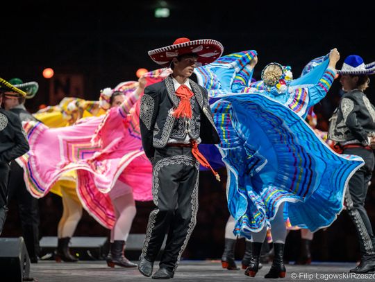 Tysiące emocji na jednej scenie. Tak zakończył się XX Światowy Festiwal Polonijny [FOTORELACJA]